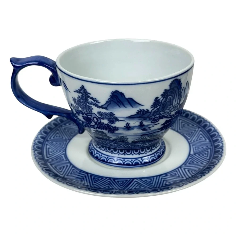 Bombay Four Mountains Blue White Porcelain Teacups Saucers Asian Landscape Set 4